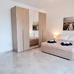 Seaside Serenity 6 - Few Mins Walk To The By Quicktrips شقة المليحة