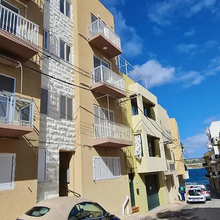 Seaside Serenity 6 - Few Mins Walk To The By Quicktrips *