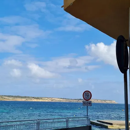 شقة Seaside Serenity 6 - Few Mins Walk To The By Quicktrips المليحة