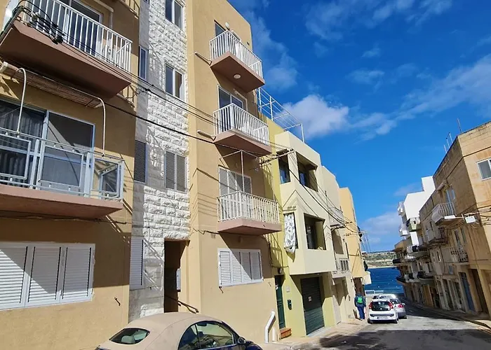 Seaside Serenity 6 - Few Mins Walk To The By Quicktrips *