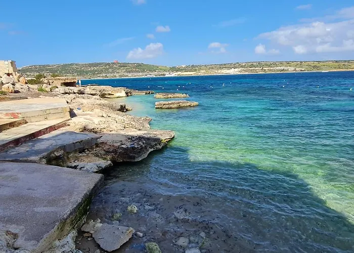 Seaside Serenity 6 - Few Mins Walk To The By Quicktrips * Mellieħa