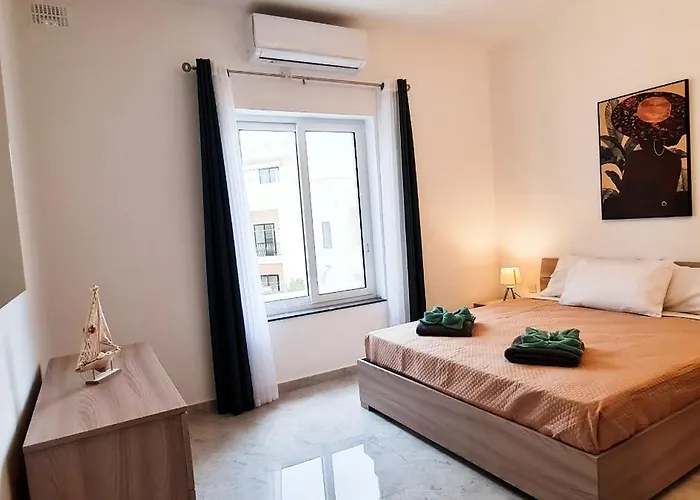 아파트 Seaside Serenity 6 - Few Mins Walk To The By Quicktrips