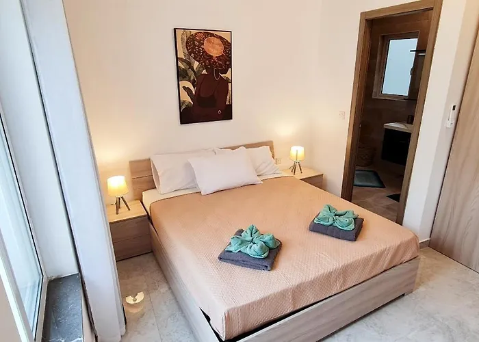 Seaside Serenity 6 - Few Mins Walk To The By Quicktrips Mellieħa